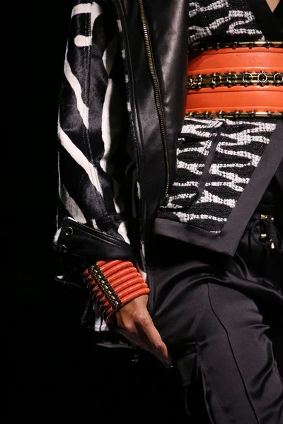 Look 122